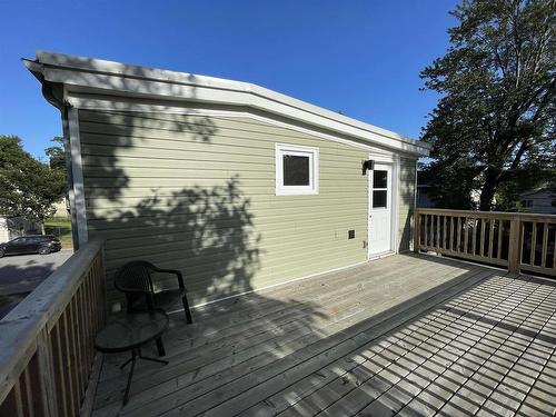 11 Best Street, Dartmouth, NS 