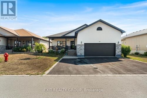 18 GILBERT CRESCENT  Prince Edward County (Wellington Ward), ON K0K 3L0