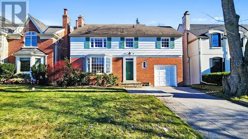 19 Strathgowan Crescent, Toronto, ON - Outdoor With Facade