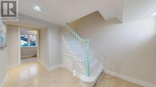 19 Strathgowan Crescent, Toronto, ON - Indoor