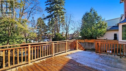 19 Strathgowan Crescent, Toronto, ON - Outdoor