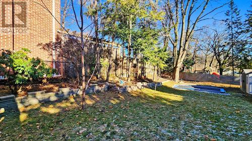 19 Strathgowan Crescent, Toronto, ON - Outdoor