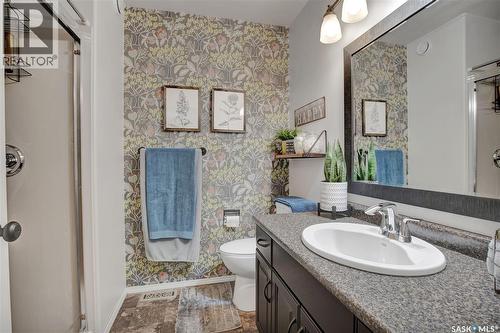 439 Braemar Court, Saskatoon, SK - Indoor Photo Showing Bathroom