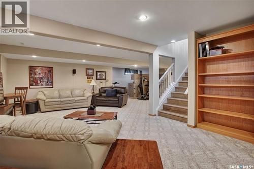 439 Braemar Court, Saskatoon, SK - Indoor