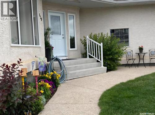 439 Braemar Court, Saskatoon, SK - Outdoor With Exterior