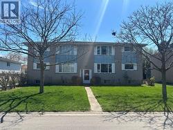 71 ALBEMARLE Street Brantford, ON N3S 4N8