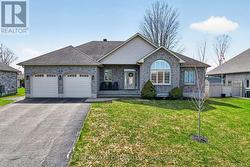 12 PENNY LANE South Stormont, ON K0C 1P0