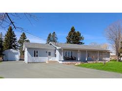 9 Rue Des Cedres  Nigadoo, NB E8K 3T8