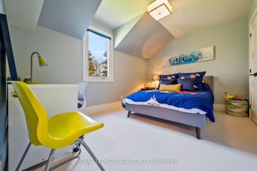 9658 Second Line, Milton, ON - Indoor Photo Showing Bedroom