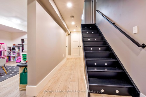 9658 Second Line, Milton, ON - Indoor Photo Showing Other Room