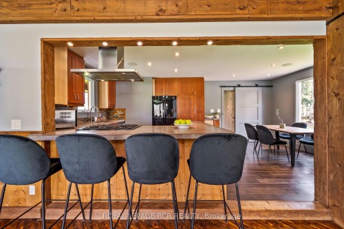 9658 Second Line, Milton, ON - Indoor Photo Showing Dining Room