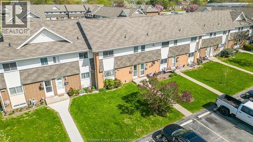 2693 Meadowbrook Lane, Windsor, ON - Outdoor