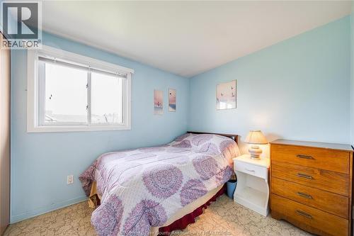 2693 Meadowbrook Lane, Windsor, ON - Indoor Photo Showing Bedroom