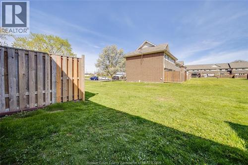 2693 Meadowbrook Lane, Windsor, ON - Outdoor