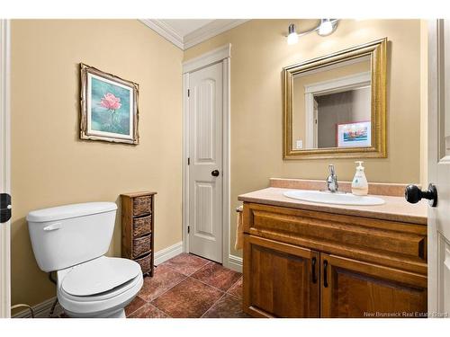 77 Jeannette St, Dieppe, NB 