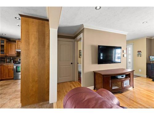 77 Jeannette St, Dieppe, NB 