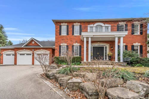 70 English Daisy Court, Vaughan, ON - Outdoor With Facade