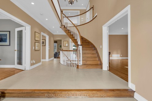 70 English Daisy Court, Vaughan, ON - Indoor Photo Showing Other Room