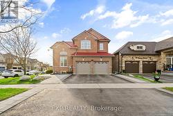 16 CAPRARA CRESCENT  Markham, ON L6B 0B7