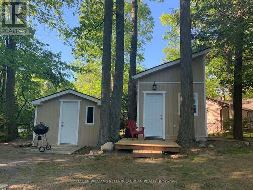 1833 Tiny Beaches Road S, Tiny, ON - Outdoor