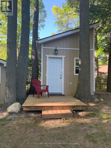 1833 Tiny Beaches Road S, Tiny, ON - Outdoor