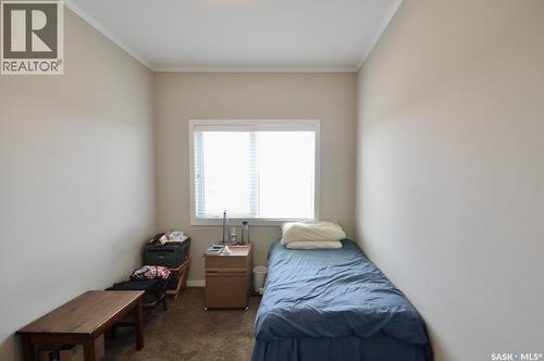 321 545 Hassard Close, Saskatoon, SK - Indoor Photo Showing Bedroom