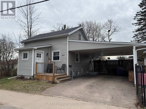 231 DOUGLAS STREET  Pembroke, ON K8A 5L4