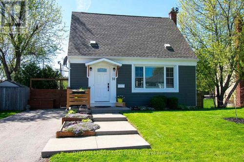 10 BLAIN PLACE N  St. Catharines (E. Chester), ON L2P 2R5
