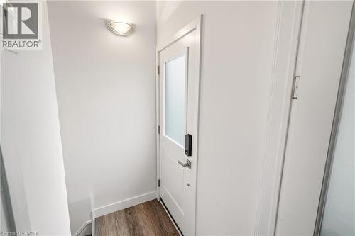 30 Darlington Drive, Hamilton, ON - Indoor Photo Showing Other Room