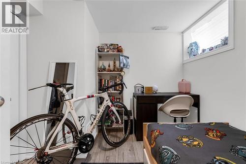 406 East 43Rd Street, Hamilton, ON - Indoor Photo Showing Other Room