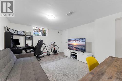 406 East 43Rd Street, Hamilton, ON - Indoor