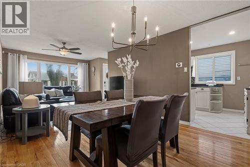 19 Golden Orchard Drive, Hamilton, ON - Indoor Photo Showing Dining Room