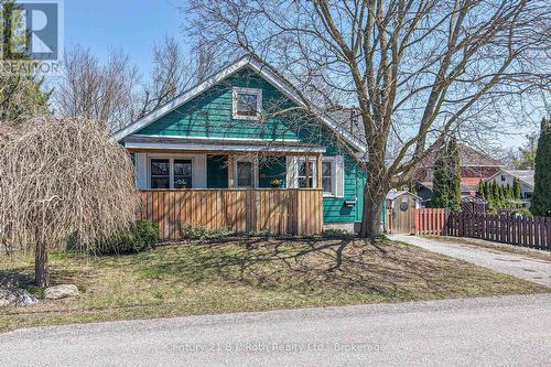 76 MCKENZIE STREET  Orillia, ON L3V 6A7
