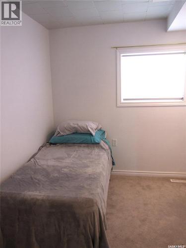 561 Dome Crescent, Burstall, SK - Indoor Photo Showing Bedroom