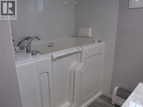 561 Dome Crescent, Burstall, SK - Indoor Photo Showing Laundry Room