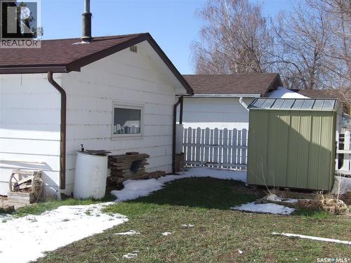 561 Dome Crescent, Burstall, SK - Outdoor With Exterior