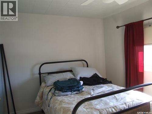561 Dome Crescent, Burstall, SK - Indoor Photo Showing Bedroom