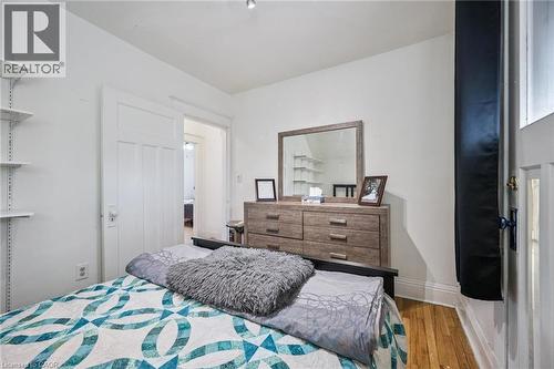 9 Spadina Road E, Kitchener, ON - Indoor Photo Showing Bedroom