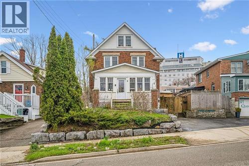 9 Spadina Road E, Kitchener, ON - Outdoor