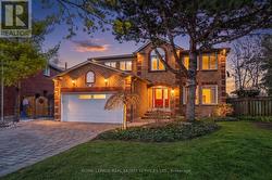 4330 SPINNINGDALE COURT  Mississauga, ON L5M 3J8