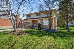 125 TRACEY PARK DRIVE Belleville (Belleville Ward), ON K8P 5C7