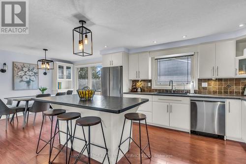 24 Shuh Avenue, Kitchener, ON - Indoor Photo Showing Kitchen