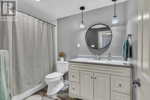24 Shuh Avenue, Kitchener, ON - Indoor Photo Showing Bathroom