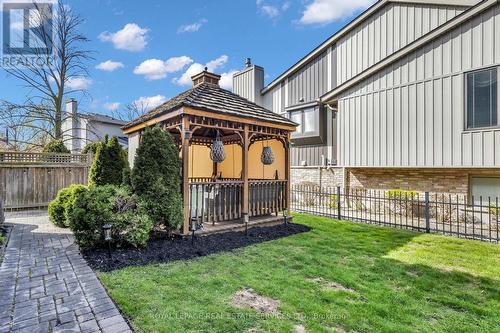 24 Shuh Avenue, Kitchener, ON - Outdoor