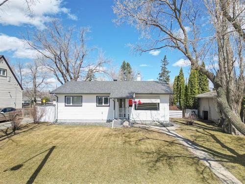 1117 Victoria Avenue E  Brandon, MB R7A 2A7