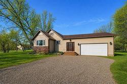 270 BERNAT RD Grande Pointe, MB R5A 1H1