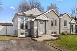 3335 Rue de la Licorne Terrebonne (Terrebonne), QC J6X 3Z7