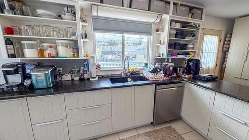511 11Th Street, Cranbrook, BC - Indoor