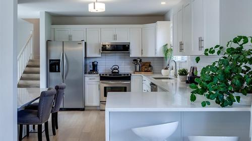 4445 Gordon Drive, Kelowna, BC 