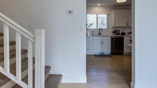 4445 Gordon Drive, Kelowna, BC 
